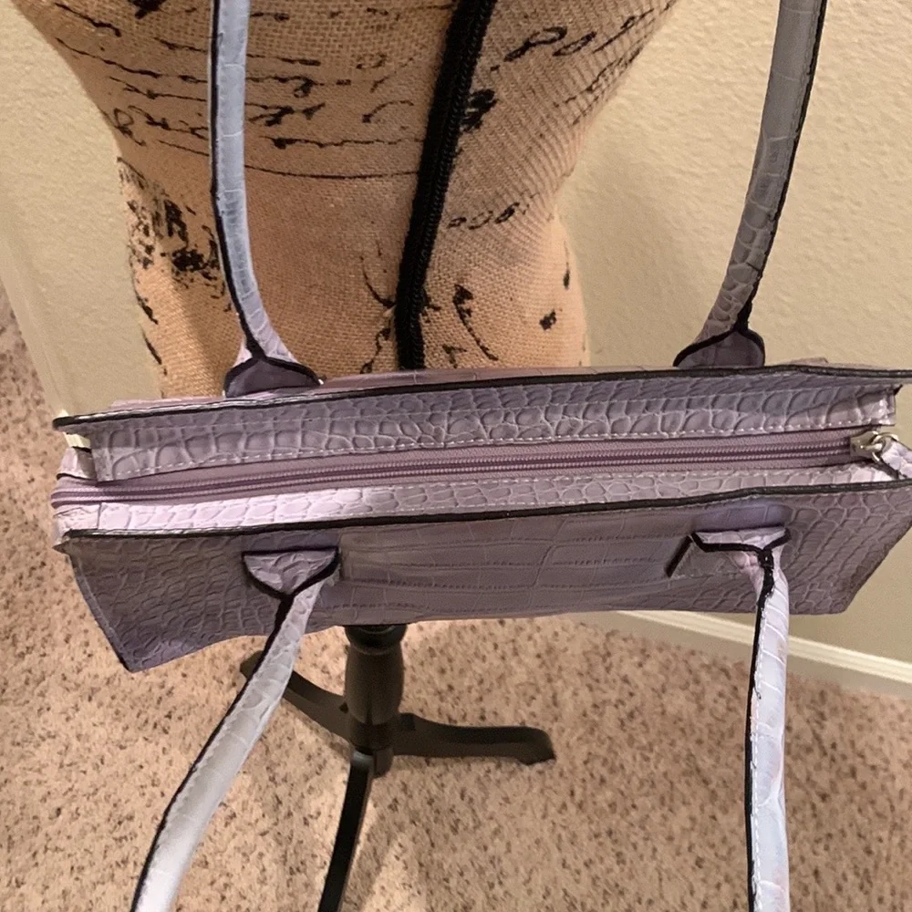 Women’s Vintage Tommy Hilfiger Bag Set - Picture 8 of 9